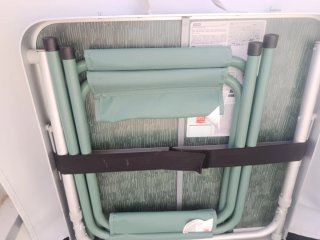 Mesa plegable camping con 4 taburetes DECATHLON