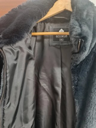 Abrigo Piel Sintética Negro Talla 4XL