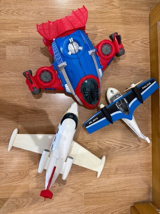3 Aviones de Juguete
