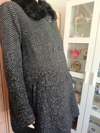 Abrigo señora negro y gris
