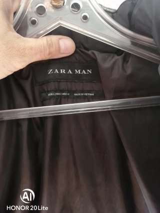 Chaqueta acolchada Zara Man Talla L Negra