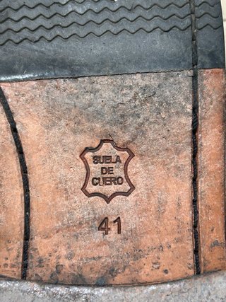 Castellanos Burdeos Talla 41