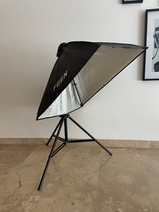 Foco Fotografía FGEN con trípode