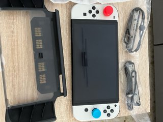 Nintendo Switch OLED Blanca