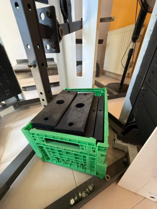 Multiestación Gimnasio Cybex + Press Banca