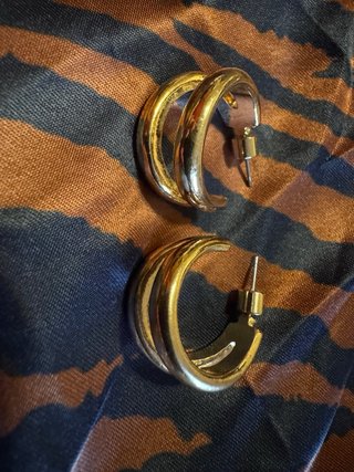Pendientes dorados aro