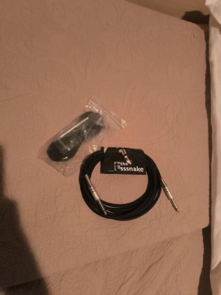 Guitarra Acústica Fender y Accesorios