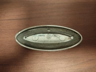 Emblema Ford Oval Negro y Cromado