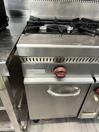 Cocina Industrial 3 Fuegos con horno a gas