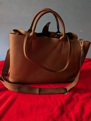 Bolso shopper Parfois marrón tipo maletín