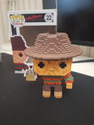 Funko Pop 22 Freddy Krueger 8-Bit