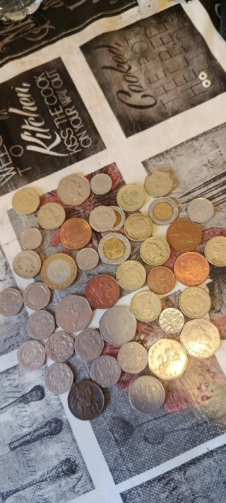 Lote de monedas variadas