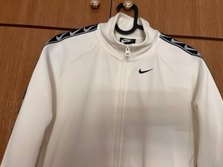 Chaqueta Nike Blanca Talla XS