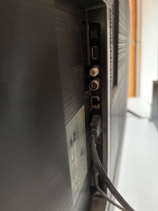 Televisor Negro 50 pulgadas