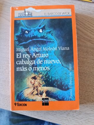 El rey Arturo cabalga de nuevo, más o menos
