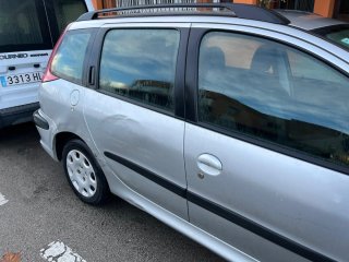 Peugeot 207 2006
