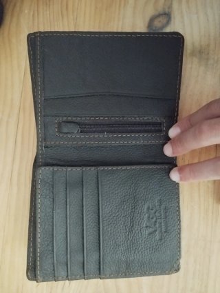 Cartera de hombre