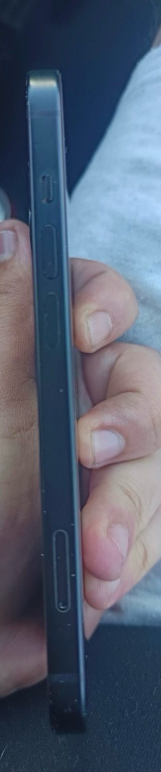 iPhone 15 Space Gray