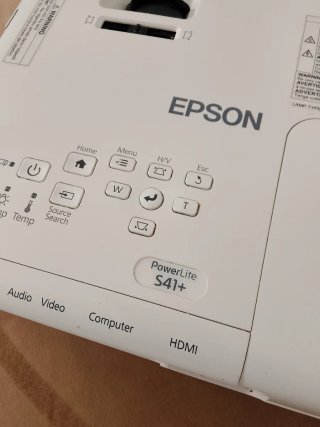 Proyector Epson PowerLite S41 Para reparar/piezas