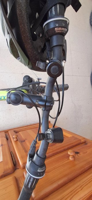 Bici MTB Infantil Rockrider + Casco