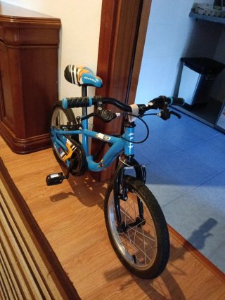Bicicleta infantil azul Talla 16