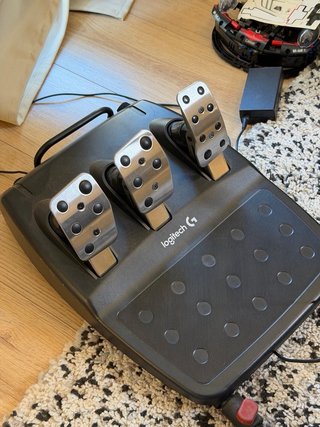 Playseat + Logitech G29
