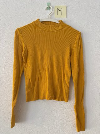 Crea tu propio lote de ropa.