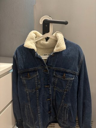 Chaqueta vaquera con forro de borreguito