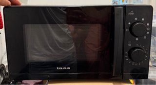 Microondas Taurus Ready Black Grill 700W 20L