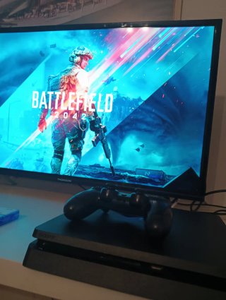 PS4 Slim 1TB Nero + Controller e Cavi