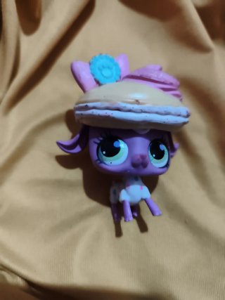 Littlest Pet Shop Cordero Morado