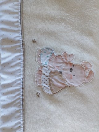 Sábanas infantiles coralina con ositos.