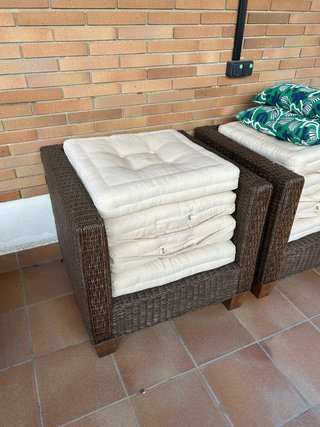 Conjunto sofá y mesa exterior mimbre