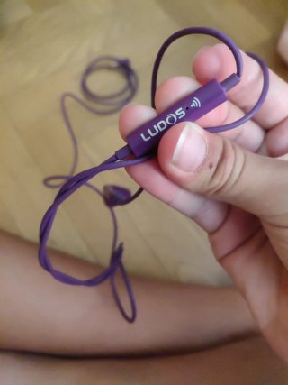 Bolsa de malla morada con cordón