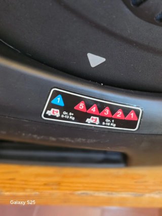 Silla de coche PLAY 360 FIX