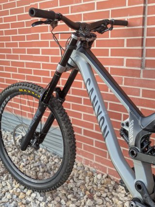 Bicicleta Canyon Sender Descenso