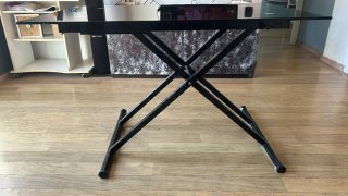 Mesa elevable centro cristal negro