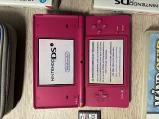 Nintendo DSi Rosa + Mario Kart + 10 giochi + Carica