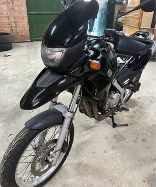 BMW F 650 GS Negra