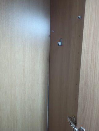 Armario de madera