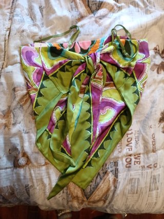 Top donna foulard stampa astratta