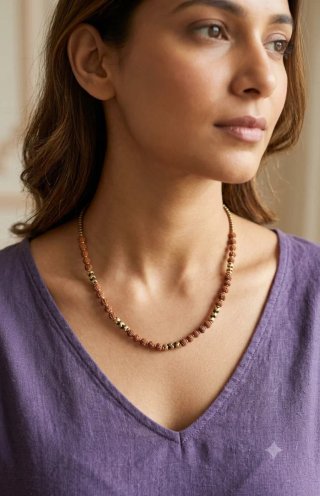 Collar de semillas de Rudraska