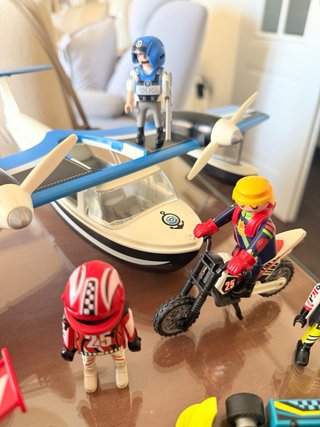 Pack Playmobil: Dinosaurio y Figuras