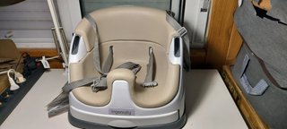 Asiento Bebé Ingenuity Baby Base 2 en 1