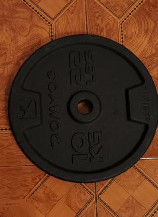 Banco de pesas con rack plegable + 90kg discos