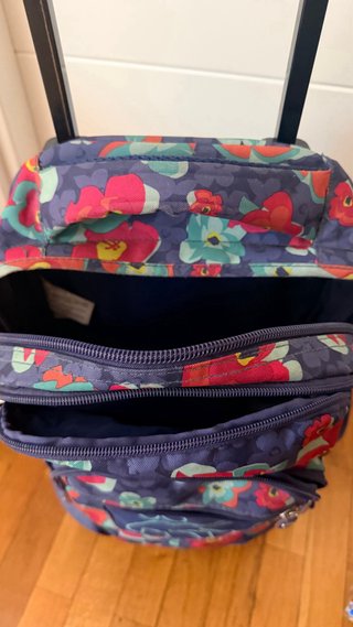 Mochila Totto con ruedas y estampado floral