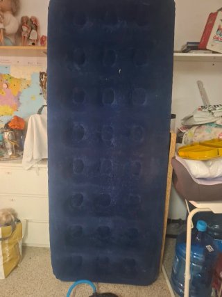 Colchón hinchable azul