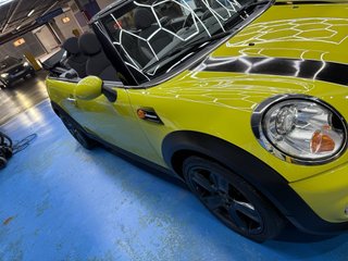 MINI Cooper 2011