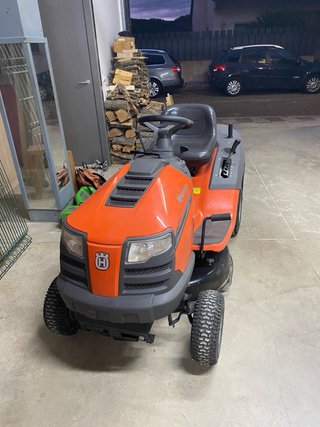Cortacesped husqvarna en buen estado