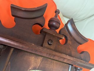 Reloj de péndulo de pared madera